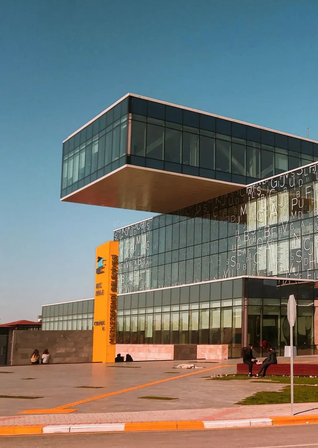 Knowledge Center Japan 4